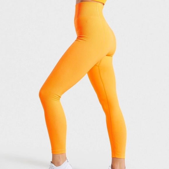 GYMSHARK ULTRA SEAMLESS LEGGING - Picture 3 of 4